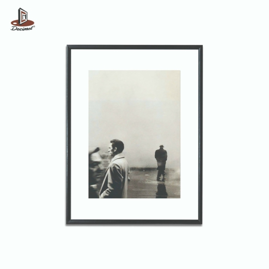 Tranh Khung Composite Đen Mỏng Three Men