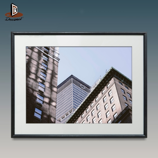 Tranh Khung Composite Đen Mỏng Apartment Windows In NY