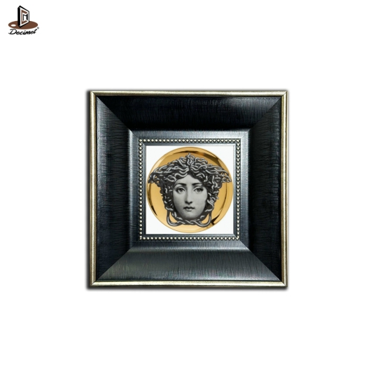 Tranh Khung Composite Đen Gold Bản To Medusa With Lina Cavalieri 