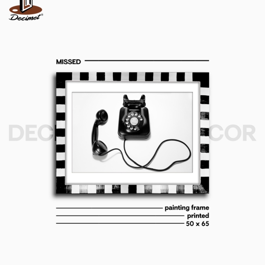 Tranh Khung Composite Vẽ Tay Old Fashion Phone