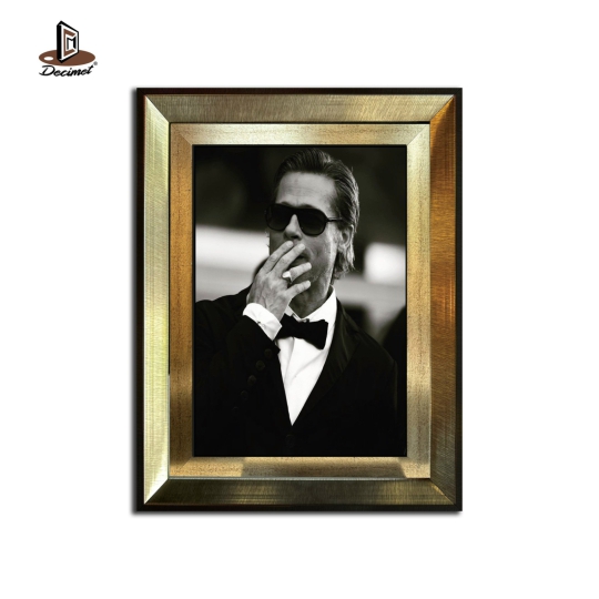  Tranh Khung Composite Ghép Brad Pitt BW