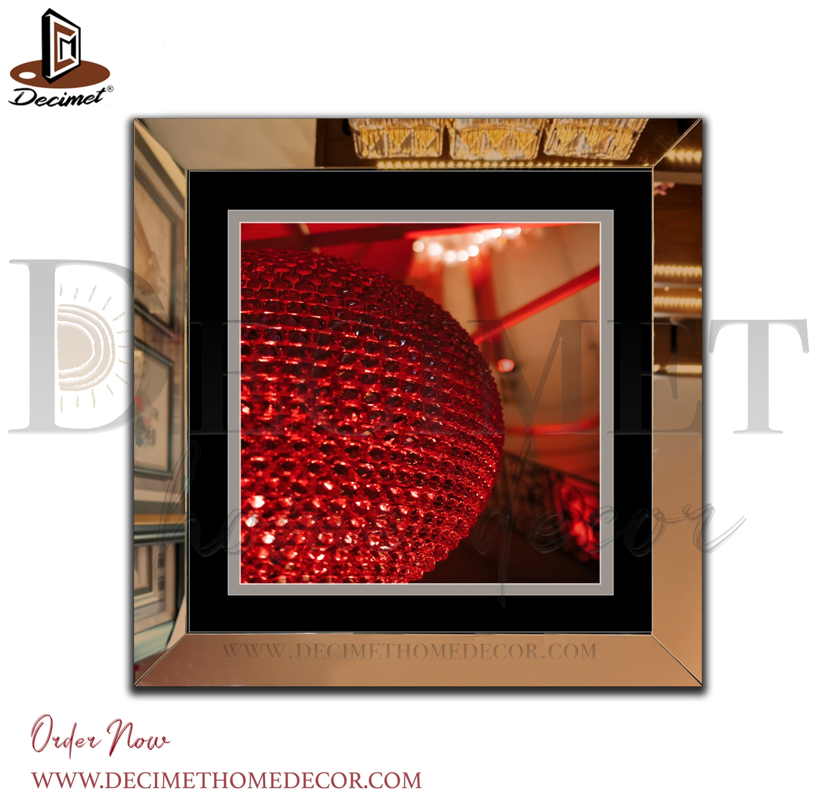 Tranh Khung Gương Trà Sparkling Red Bauble