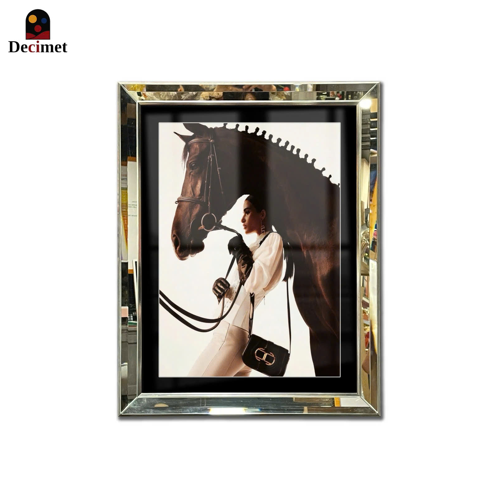 Tranh Khung Gương Vát Lá Hẹ Golden Darknight Horse